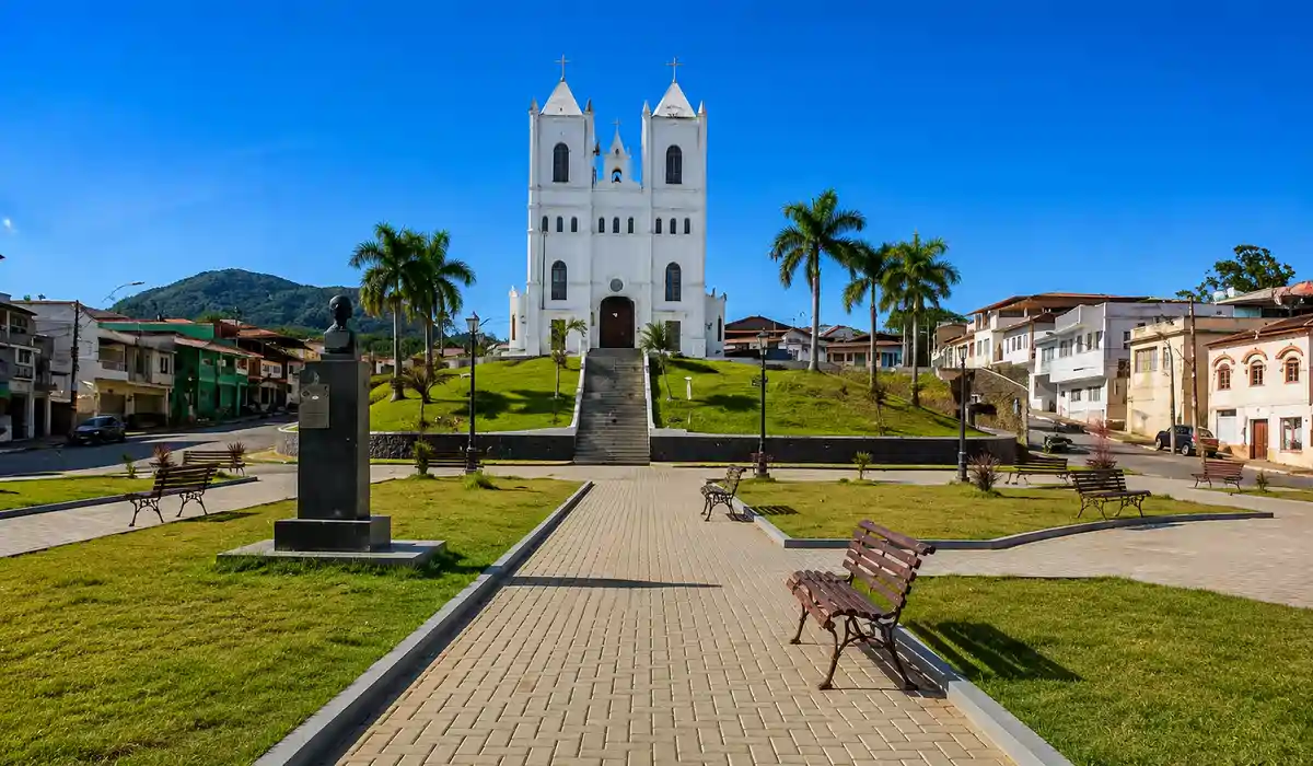 Cidades de passagem no Espírito Santo: onde comer, dormir e abastecer