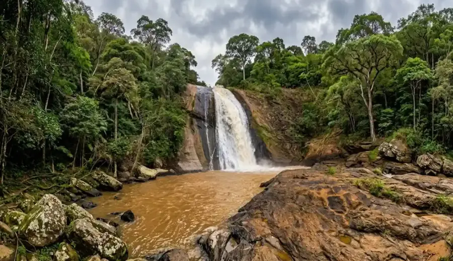 Cachoeira da Mata em Santa Leopoldina esconde um refúgio surpreendente