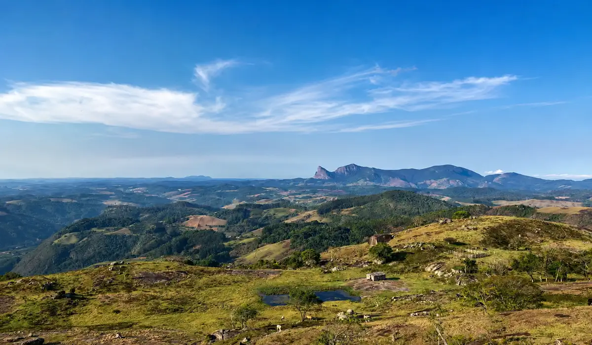 Cruzeiro do Forno Grande: trilha e como chegar em Castelo
