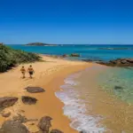 Praia das Pousadas: onde fica e como chegar em Guarapari