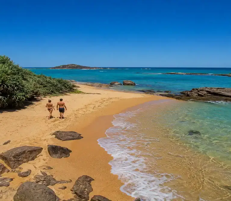 Praia das Pousadas: onde fica e como chegar em Guarapari
