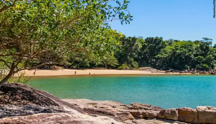 Praias secretas do ES: 8 lugares para conhecer