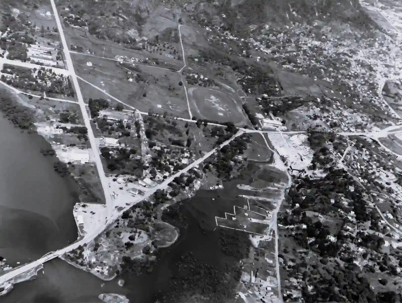Reta da Penha, Ponte da Passagem, Santa Luiza e Andorinhas na década de 1960