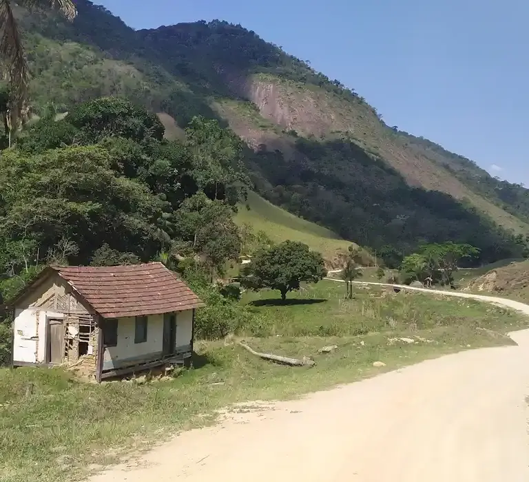 Vale do Emboque esconde um cenário de filme no Espírito Santo